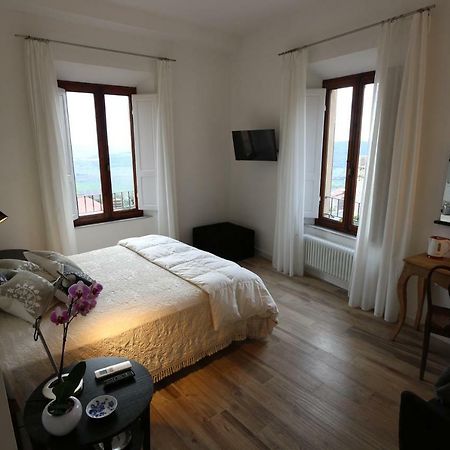 Al 32 B&B Massa Marittima Exterior foto