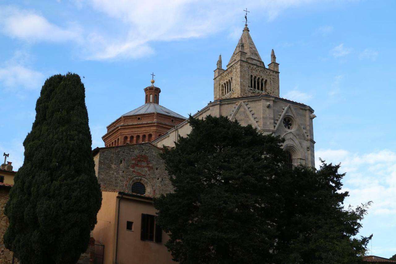 Al 32 B&B Massa Marittima Exterior foto